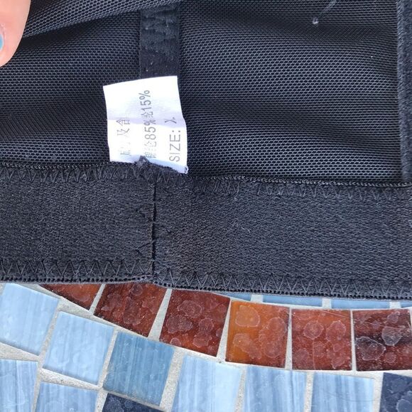 Black High Waisted Contour Bottoms - Picture 5 of 5